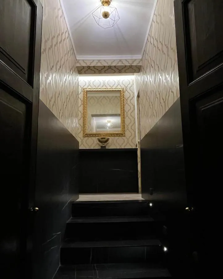 Isola Suites Milánó Apartman
