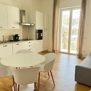 La Casa Di Zoe - Bocconi, Navigli , Milano Italia