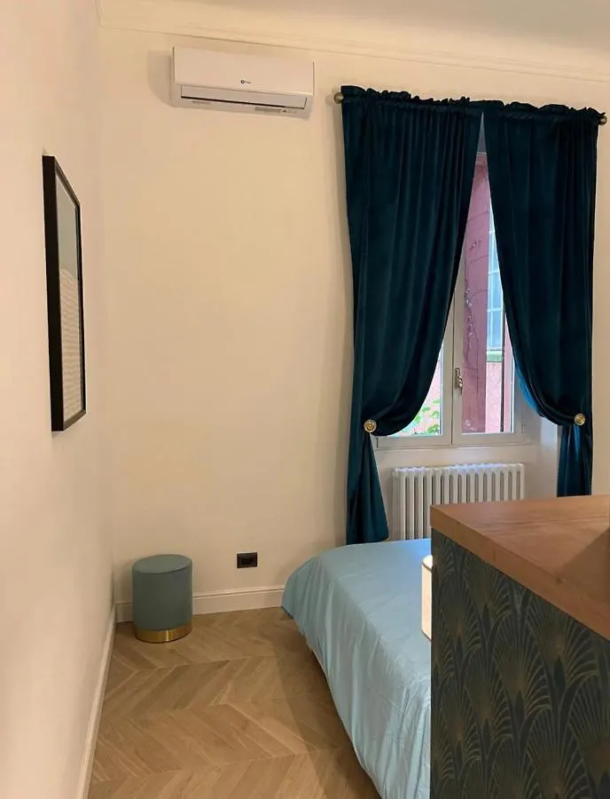 Isola Suites Milán 0*,