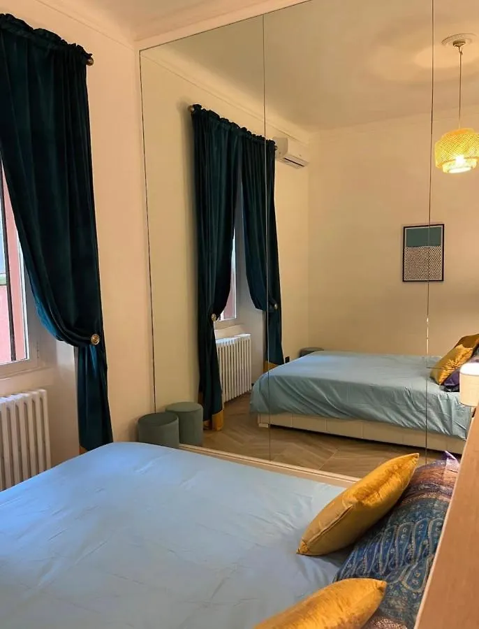 Isola Suites Milano 0*,